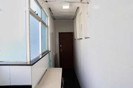 Apartamento para alugar com 72m², 2 quartos e 1 vagaÁrea de Serviço