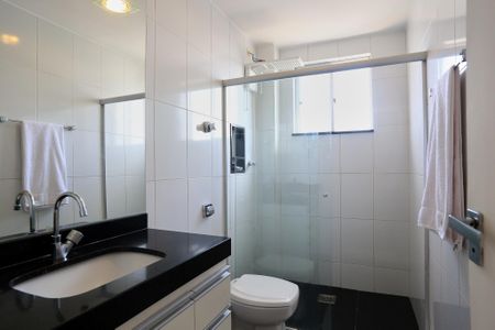 Apartamento para alugar com 72m², 2 quartos e 1 vagaBanheiro