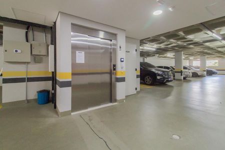 Apartamento para alugar com 80m², 3 quartos e 1 vaga Apartamento para alugar com 80m², 3 quartos e 1 vagaElevador - garagem