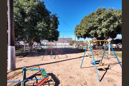 Casa de condomínio à venda com 127m², 4 quartos e 3 vagas Casa de condomínio à venda com 127m², 4 quartos e 3 vagasÁrea comum - Playground