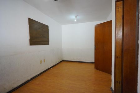 Casa de condomínio à venda com 127m², 4 quartos e 3 vagas Casa de condomínio à venda com 127m², 4 quartos e 3 vagasSuite