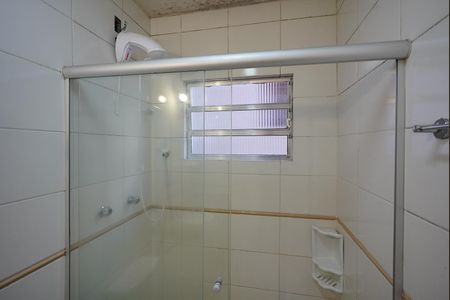 Casa de condomínio à venda com 127m², 4 quartos e 3 vagas Casa de condomínio à venda com 127m², 4 quartos e 3 vagasBanheiro