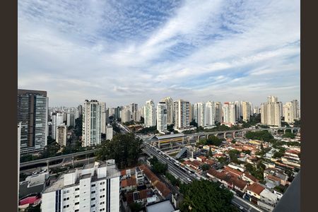 Apartamento para alugar com 27m², 1 quarto e sem vaga