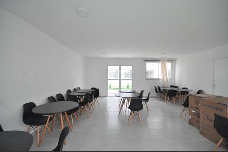 Apartamento para alugar com 32m², 2 quartos e sem vagaÁrea comum - Salão de festas