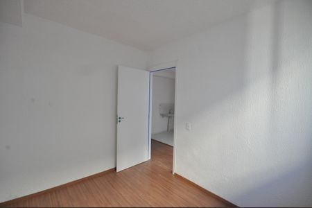 Quarto 1 de apartamento para alugar com 2 quartos, 32m² em Parque Novo Mundo, São Paulo