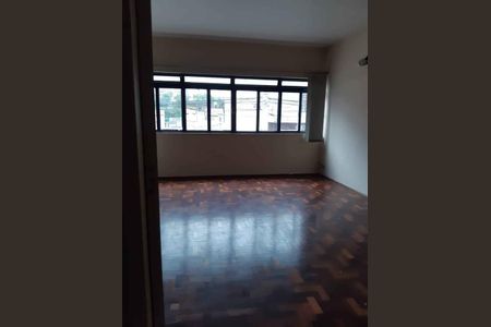 Casa à venda com 289m², 2 quartos e 3 vagas Casa à venda com 289m², 2 quartos e 3 vagasQuarto