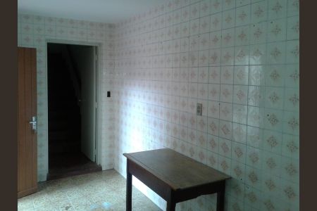 Casa à venda com 289m², 2 quartos e 3 vagas Casa à venda com 289m², 2 quartos e 3 vagasCozinha