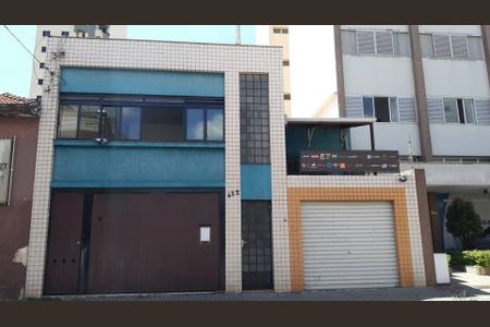 Casa à venda com 289m², 2 quartos e 3 vagas