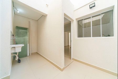 Casa para alugar com 90m², 2 quartos e 1 vaga Casa para alugar com 90m², 2 quartos e 1 vagaQuintal Fundos