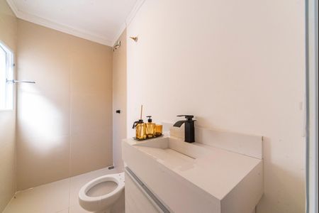Casa para alugar com 90m², 2 quartos e 1 vaga Casa para alugar com 90m², 2 quartos e 1 vagaBanheiro