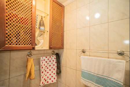 Apartamento à venda com 83m², 2 quartos e sem vaga Apartamento à venda com 83m², 2 quartos e sem vagaBanheiro