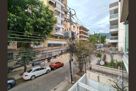 Apartamento à venda com 81m², 3 quartos e 1 vaga Apartamento à venda com 81m², 3 quartos e 1 vagaVista da Sala