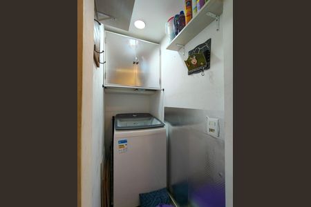 Apartamento à venda com 81m², 3 quartos e 1 vaga Apartamento à venda com 81m², 3 quartos e 1 vagaÁrea de Serviço