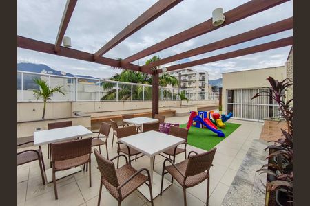 Apartamento à venda com 81m², 3 quartos e 1 vaga Apartamento à venda com 81m², 3 quartos e 1 vagaÁrea comum - Playground