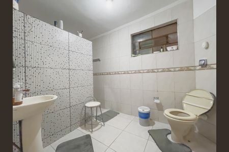 Casa à venda com 208m², 4 quartos e 3 vagasBanheiro 3
