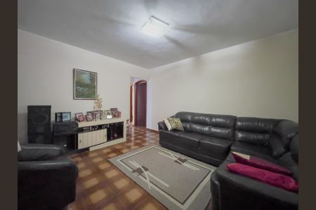 Casa à venda com 208m², 4 quartos e 3 vagasSala 1