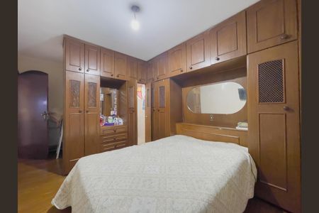 Casa à venda com 208m², 4 quartos e 3 vagasSuíte