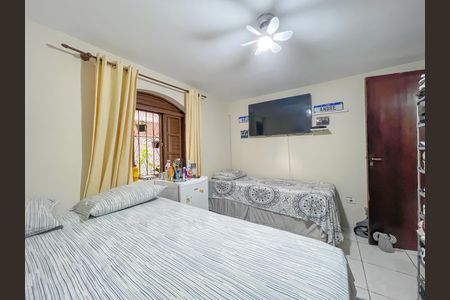 Casa à venda com 208m², 4 quartos e 3 vagasQuarto 4