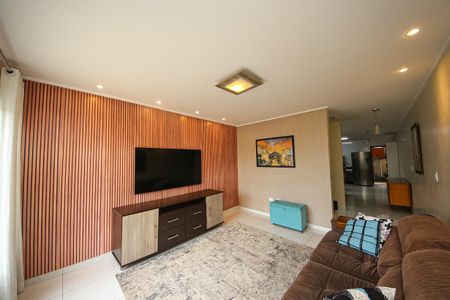 Casa à venda com 3 quartos, 125m² em Parque São Lucas, São Paulo