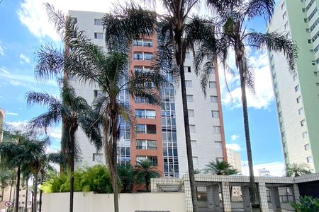 Apartamento à venda com 110m², 3 quartos e 2 vagasFachada