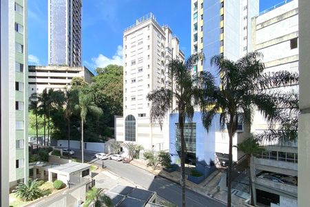 Apartamento à venda com 110m², 3 quartos e 2 vagasVista Quarto 3