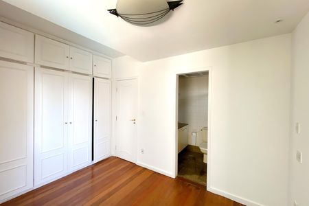 Apartamento à venda com 110m², 3 quartos e 2 vagasSuite