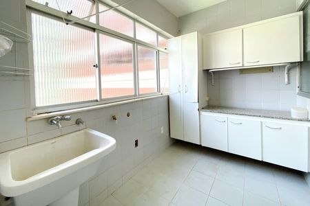 Apartamento à venda com 110m², 3 quartos e 2 vagasÁrea de Serviço