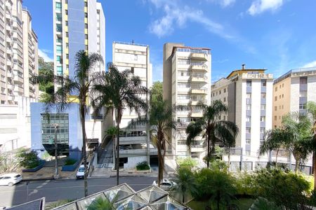 Apartamento à venda com 110m², 3 quartos e 2 vagasVista Quarto 2