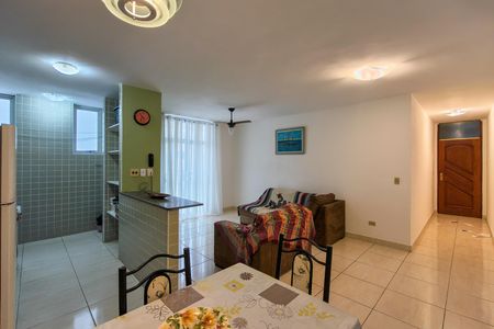 Apartamento para alugar com 72m², 2 quartos e 1 vaga Apartamento para alugar com 72m², 2 quartos e 1 vagaSala