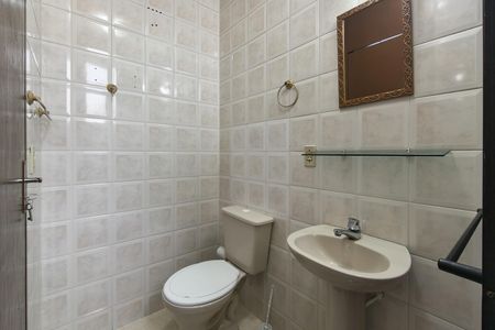 Apartamento para alugar com 72m², 2 quartos e 1 vaga Apartamento para alugar com 72m², 2 quartos e 1 vagaBanheiro da Suíte