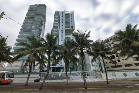 Apartamento para alugar com 72m², 2 quartos e 1 vaga Apartamento para alugar com 72m², 2 quartos e 1 vagaFachada