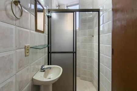 Apartamento para alugar com 72m², 2 quartos e 1 vaga Apartamento para alugar com 72m², 2 quartos e 1 vagaBanheiro da Suíte