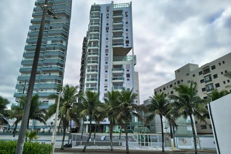 Apartamento para alugar com 72m², 2 quartos e 1 vaga Apartamento para alugar com 72m², 2 quartos e 1 vagaFachada