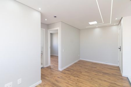 Sala de apartamento para alugar com 2 quartos, 42m² em Vila Princesa Isabel, São Paulo