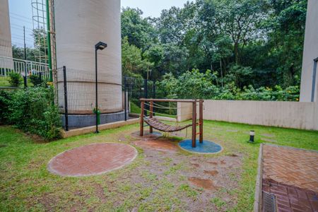 Apartamento para alugar com 32m², 2 quartos e sem vagaÁrea comum - Playground