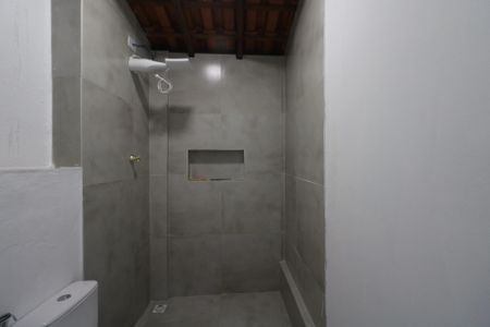 Casa para alugar com 100m², 1 quarto e sem vaga Casa para alugar com 100m², 1 quarto e sem vagaBanheiro