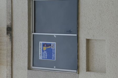 Apartamento para alugar com 50m², 2 quartos e sem vagafoto da placa