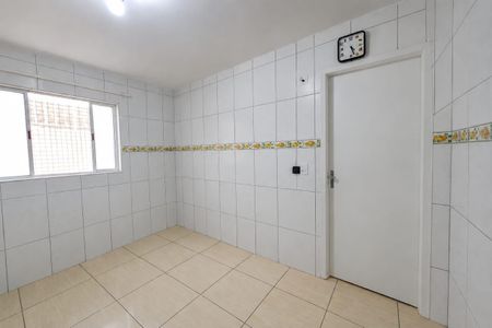 Casa à venda com 125m², 2 quartos e 3 vagas Casa à venda com 125m², 2 quartos e 3 vagasCozinha