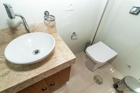 Apartamento à venda com 119m², 3 quartos e 2 vagasBanheiro