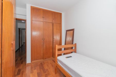 Apartamento à venda com 119m², 3 quartos e 2 vagasQuarto 2