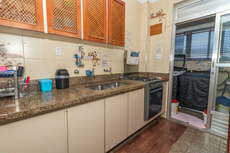 Apartamento à venda com 119m², 3 quartos e 2 vagasCozinha