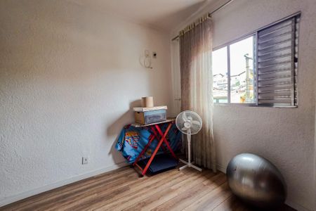 Casa à venda com 230m², 3 quartos e 2 vagas