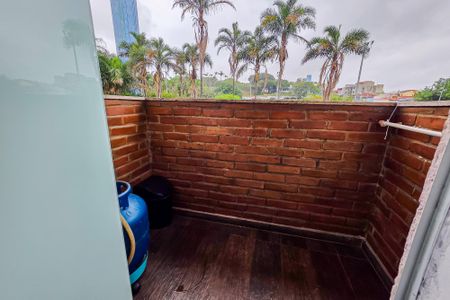 Casa à venda com 230m², 3 quartos e 2 vagas