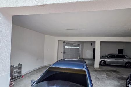 Casa à venda com 230m², 3 quartos e 2 vagas