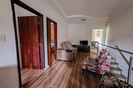 Casa à venda com 230m², 3 quartos e 2 vagas