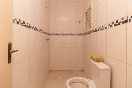 Casa de condomínio à venda com 161m², 3 quartos e 2 vagasBanheiro Social