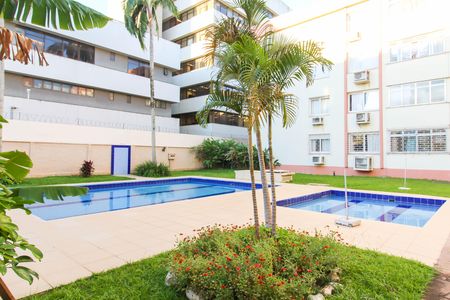 Apartamento à venda com 48m², 1 quarto e sem vagaÁrea comum - Piscina