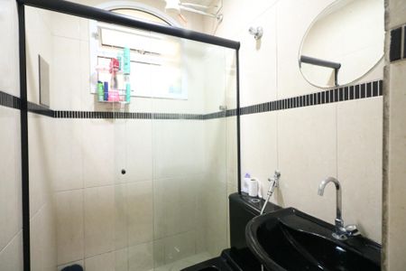 Banheiro de casa para alugar com 1 quarto, 120m² em Conceição, Diadema