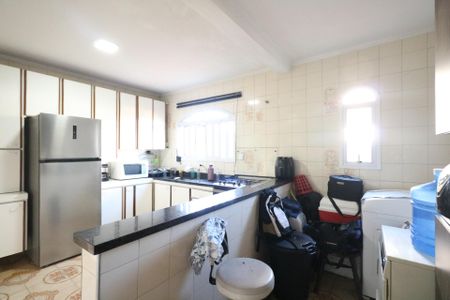 Casa para alugar com 120m², 1 quarto e 1 vagaÁrea de Serviço