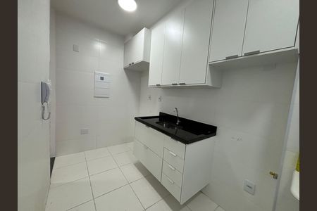 Apartamento para alugar com 68m², 3 quartos e 2 vagas Apartamento para alugar com 68m², 3 quartos e 2 vagasCozinha